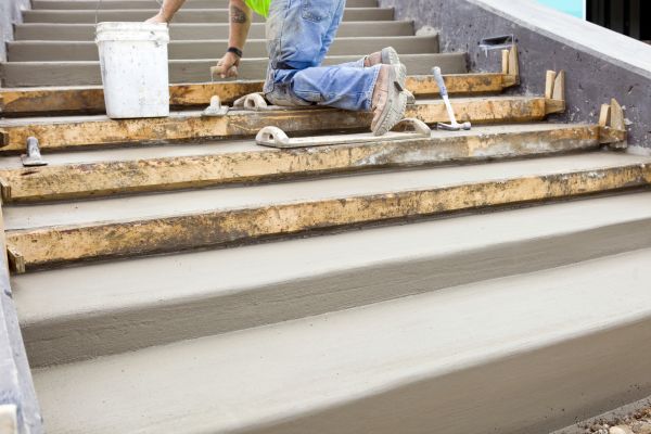 Cost of Concrete Steps Pouring in Michigan City