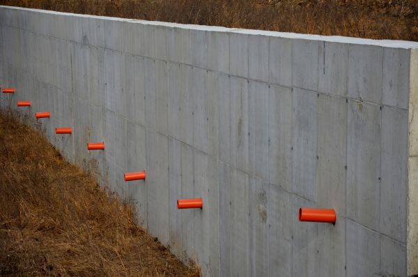 Cost of Concrete Wall Installation in Michigan City